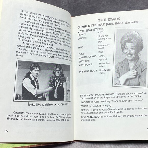 TV Superstars Scrapbook Hardcover 1984 Weekly Reader Books - Picture 5 of 10